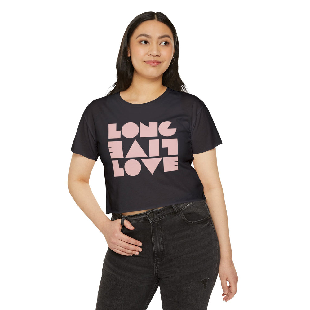 💖 Long Live Love – Retro Women’s Festival Crop Tee 🎶🌈